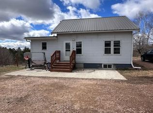 253 27th Ave, Cumberland, WI 54829