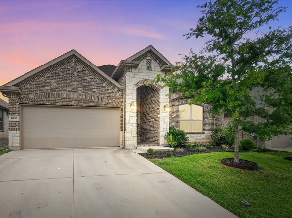 1032 Pitch Pine St, Hickory Creek, TX 75065