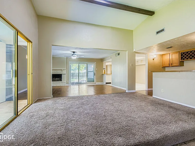 11026 McCree Rd — Photo 7