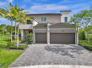 10400 Waves Way, Parkland, FL 33076