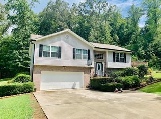 922 Williams Rd NW, Dalton, GA 30721