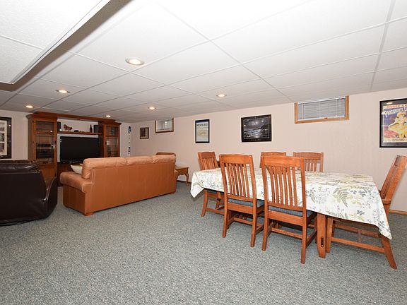 5th image of 4451 S Taylor Ave