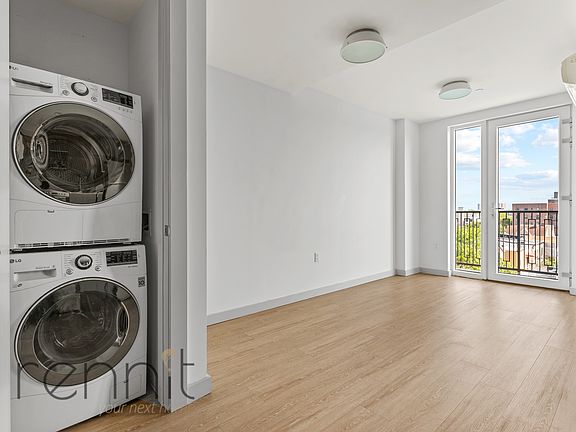 5th image of 2809 Clarendon Rd #623