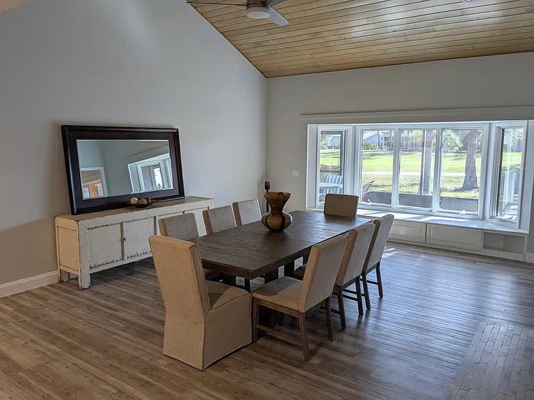 5474 Kemkerry Rd — Photo 8
