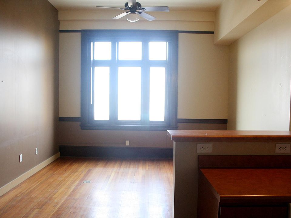 1st image of 129 N 10th St APT 209