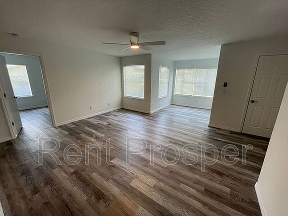 2nd image of 4748 Walden Cir Unit 817