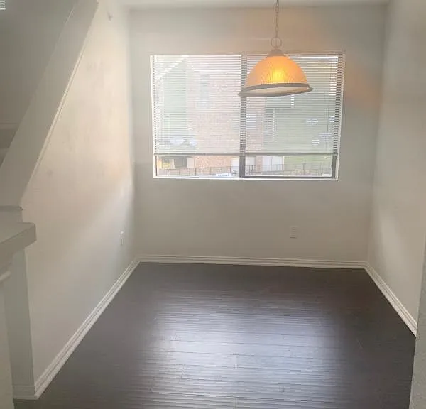 9817 Walnut St #210 — Photo 27