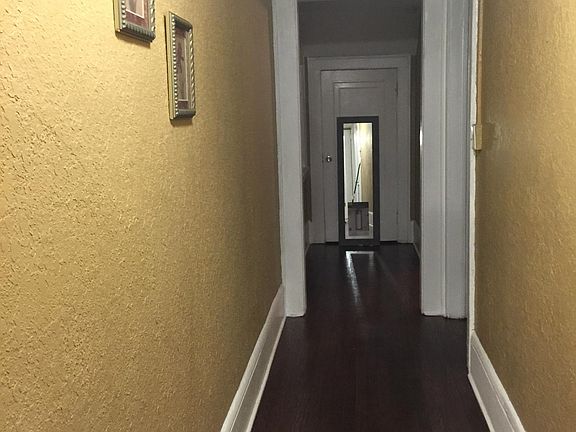 5th image of 407 W 6th St Unit 1