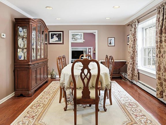 5th image of 1 Tracklot Road