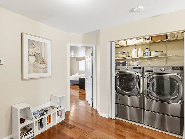 609 Stanford Ave — Photo 69