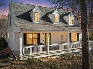 121 E River Bend Dr, Eatonton, GA 31024