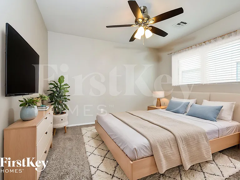 4822 Canary Diamond Ave — Photo 14