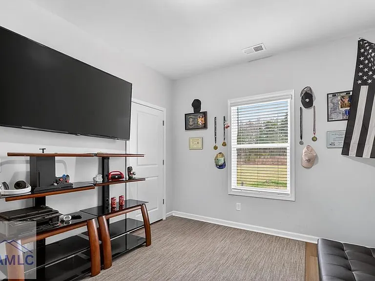 99 Blueberry Ct NE — Photo 18