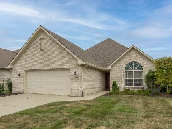 1746 Stonewall Cir, Greenfield, IN 46140