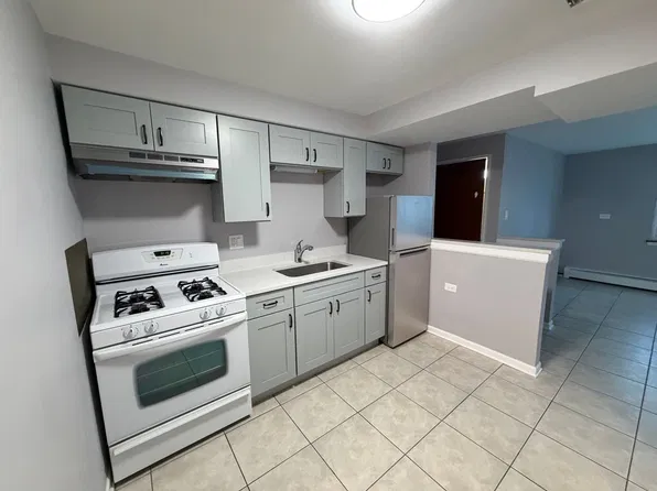 5009 River Rd, 5009 River Rd #Ge, Schiller Park, IL 60176