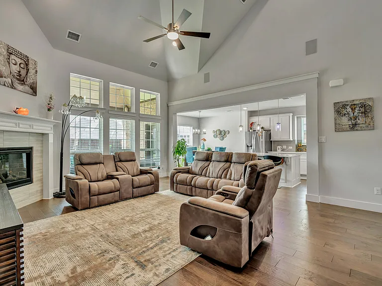 1064 Agape Dr — Photo 12