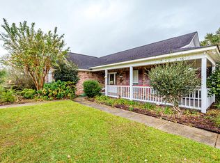 22017 Ellis Hamilton Rd, Moss Point, MS 39562