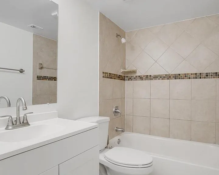 3107 Buccaneer Ct #2 — Photo 1