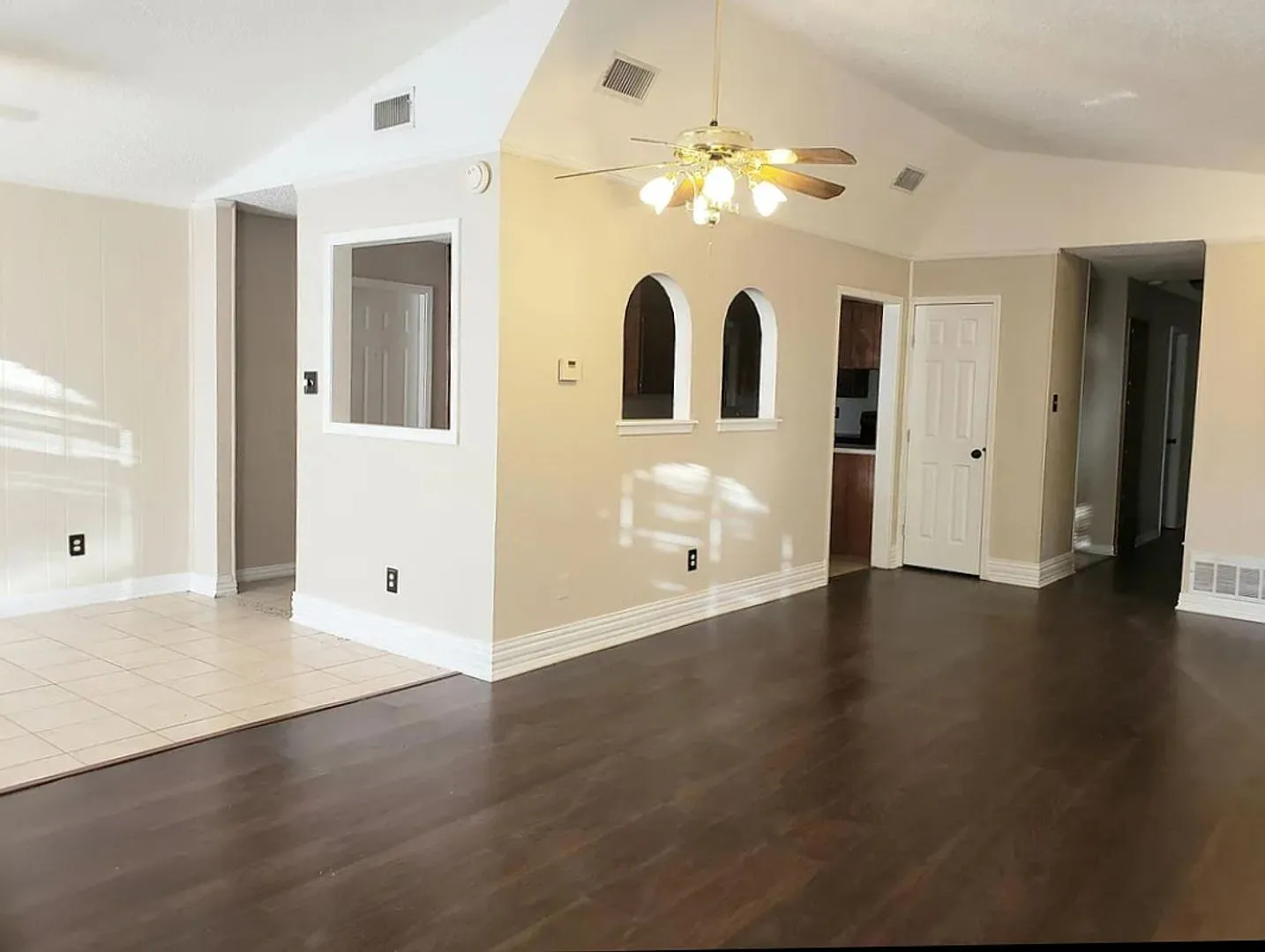 1904 Hooper St. — Photo 3