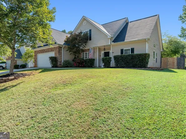 84 Bedford Park Dr, Newnan, GA 30263