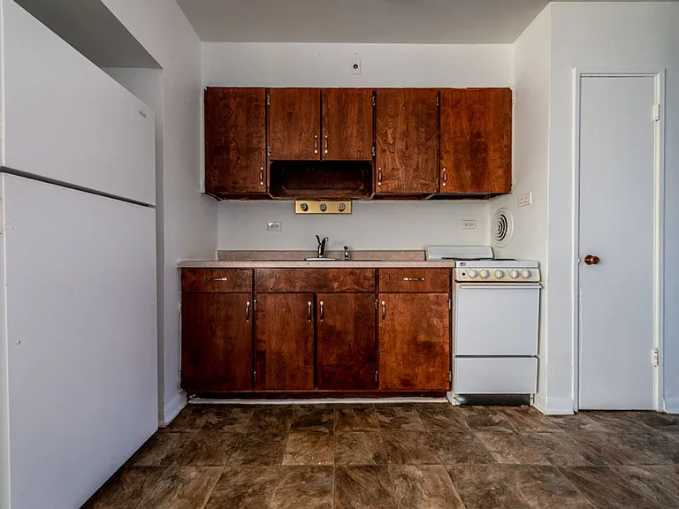 5018 W Jackson — Photo 37