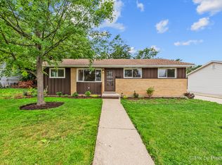 1708 Keating St, Glendale Heights, IL