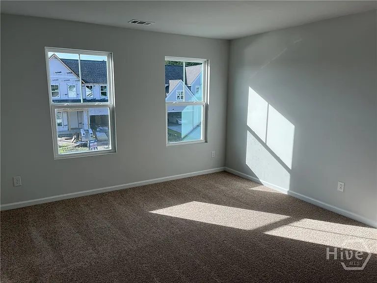 609 Longleaf Dr — Photo 21