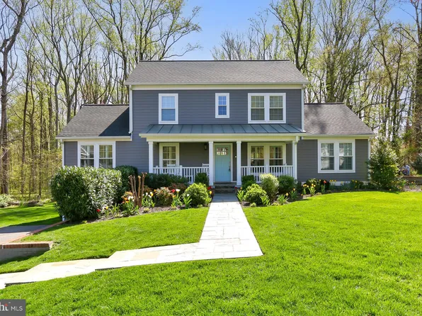 8133 Stacey Rd, Alexandria, VA 22308