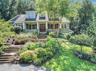 2461 Lansdowne Dr NE, Ada, MI 49301