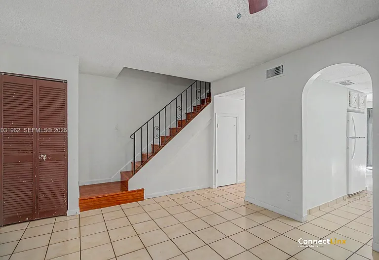 3764 SW 60th Ter #15 — Photo 6