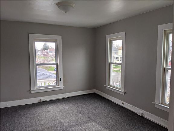 3rd image of 37 W Main St