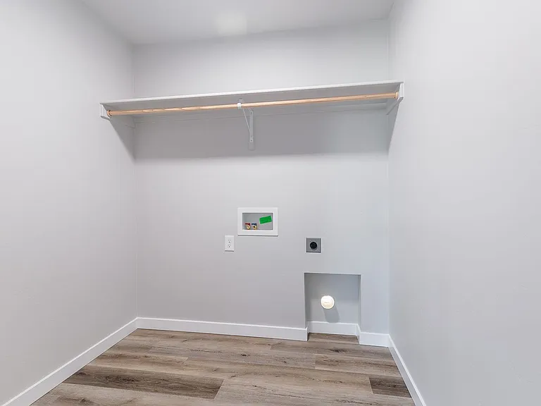 2640 N Silver Wolf Ave — Photo 49