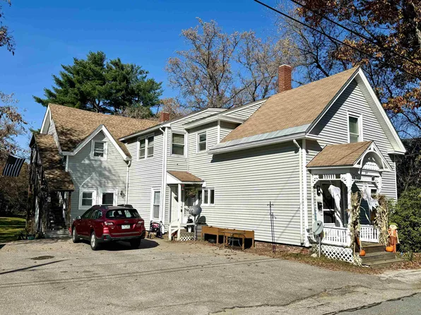 34 Chestnut Street, Pittsfield, NH 03263