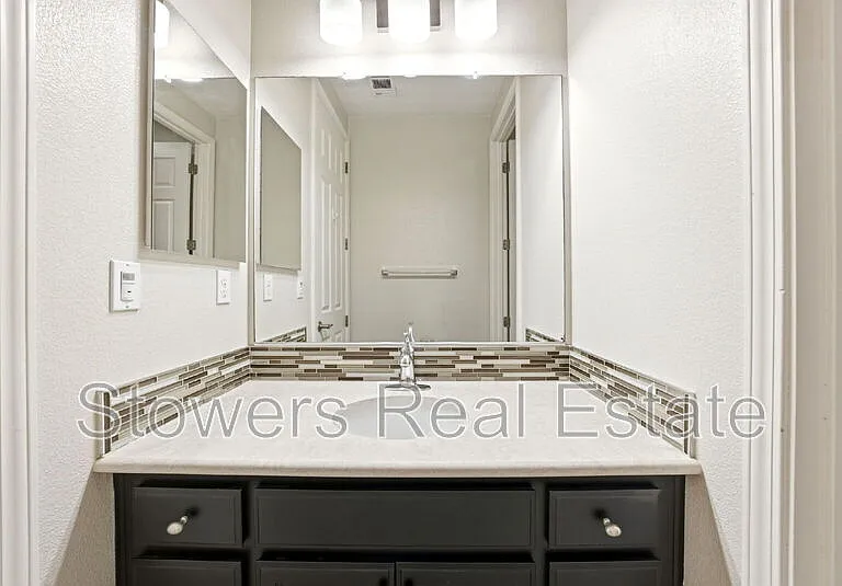 4502 Butterfly Creek Rd — Photo 29