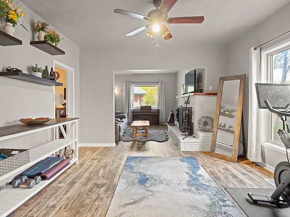 5th image of 2423 W Mallon Ave