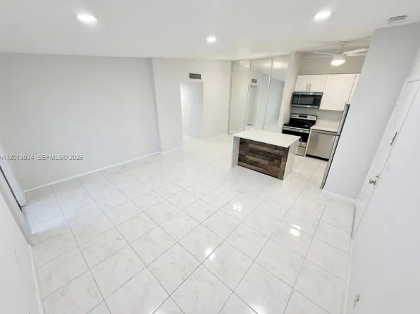 7857 Ashmont Cir #213, Tamarac, FL 33321