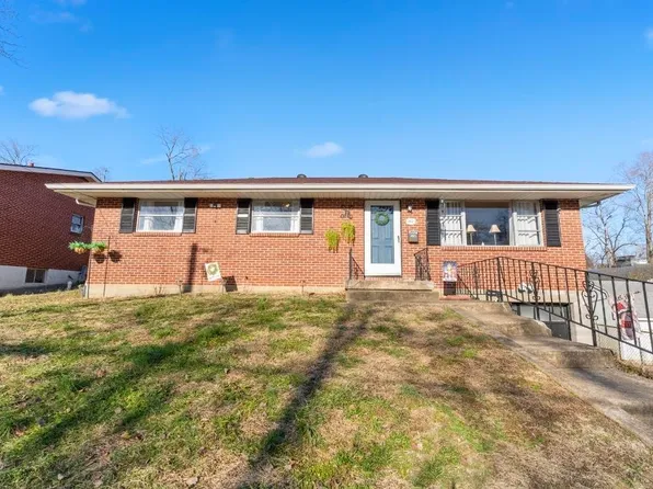 3021 Moore St, Ashland, KY 41101