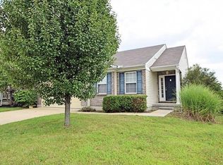 31 Eastridge Dr, Amelia, OH 45102