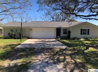 714 Quail Creek Dr, Victoria, TX 77905