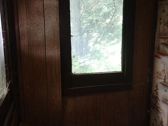 5th image of 2572 Bredinsburg Rd