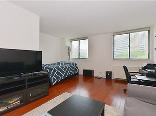 6254 97th Pl APT 4M, Rego Park, NY 11374