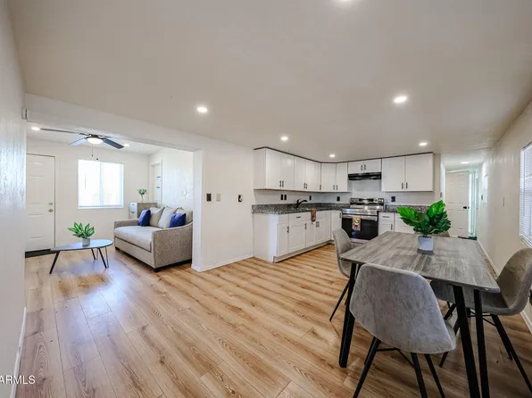 515 E CHARLESTON Avenue, Phoenix, AZ 85022