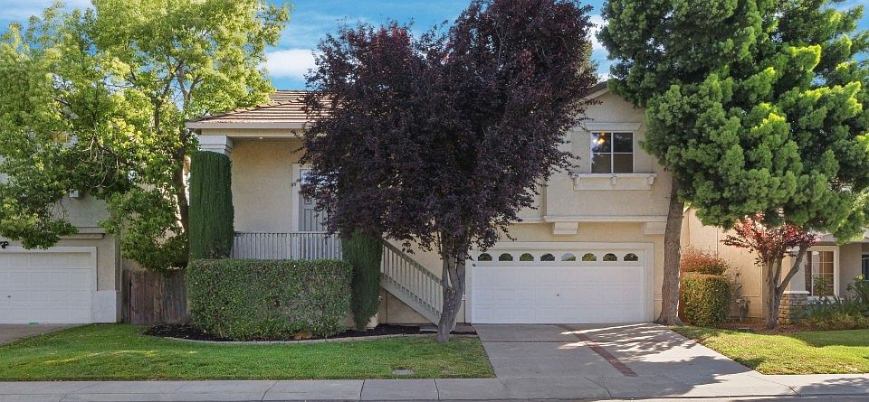 1st image of 3402 Hepburn Cir