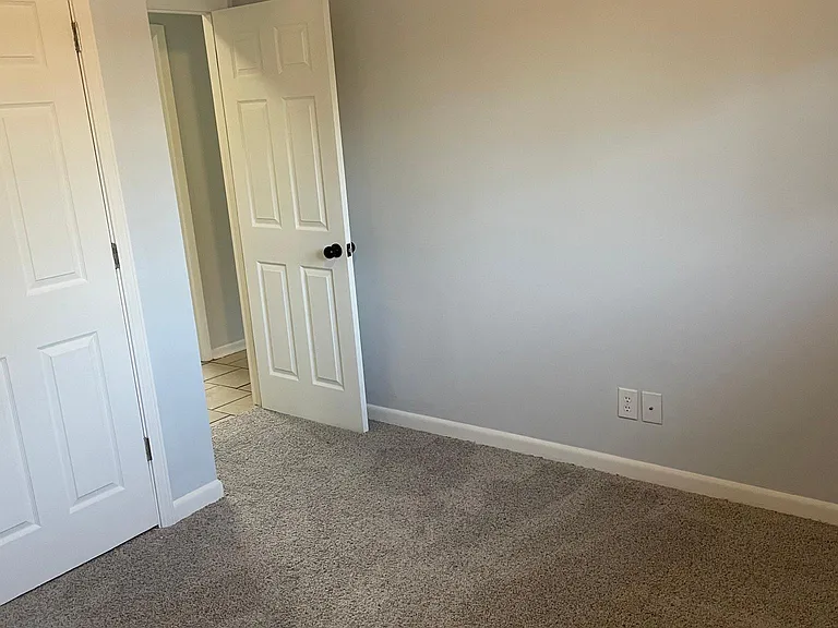51 Landing Dr — Photo 12
