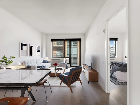 148 1st Street image 136 of 204