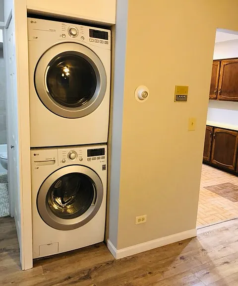 19 Parkside Ct #1 — Photo 9