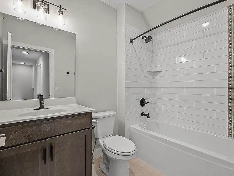 2413 1st Ave S #103 — Photo 24