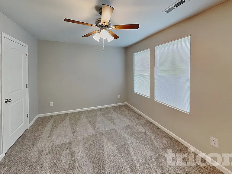 339 Oakleigh Ln — Photo 13