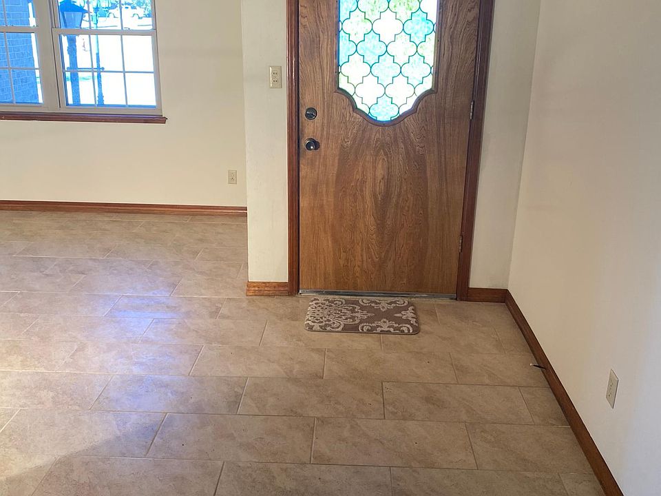1st image of 8008 NW Lawton Ave