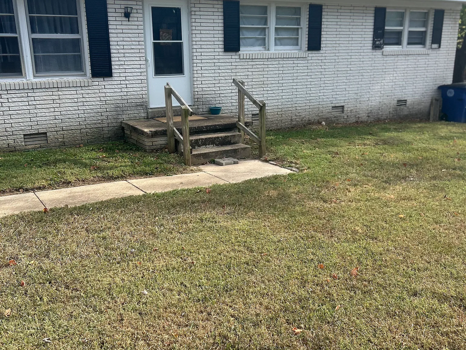 1 bed, 400 sqft, $875 — Photo 1